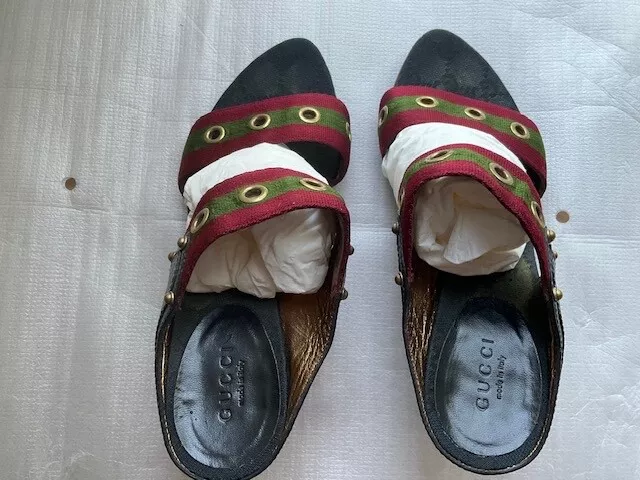 Gucci sandals 2025 red and green