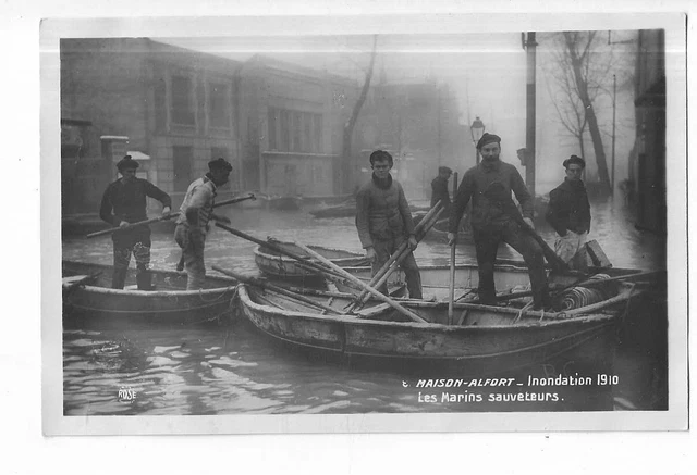 94 Maisons Alfort  Inondation 1910   Les Marins Sauveteurs