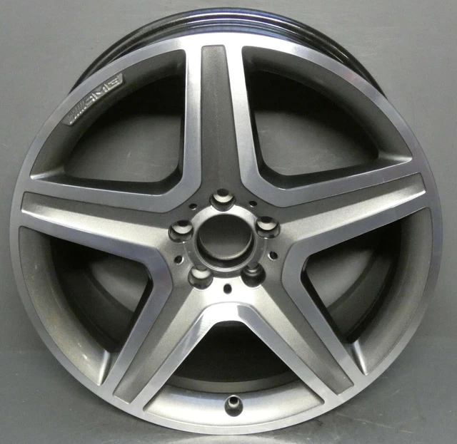 1 Excellent Mercedes Gla X156 19" Amg Alloy Wheel Rim Himalayan Grey Oem