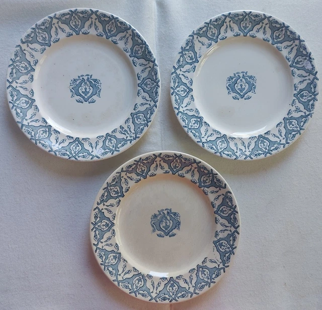 Petite Assiette Décoration Porcelaine  ANNE EHRET