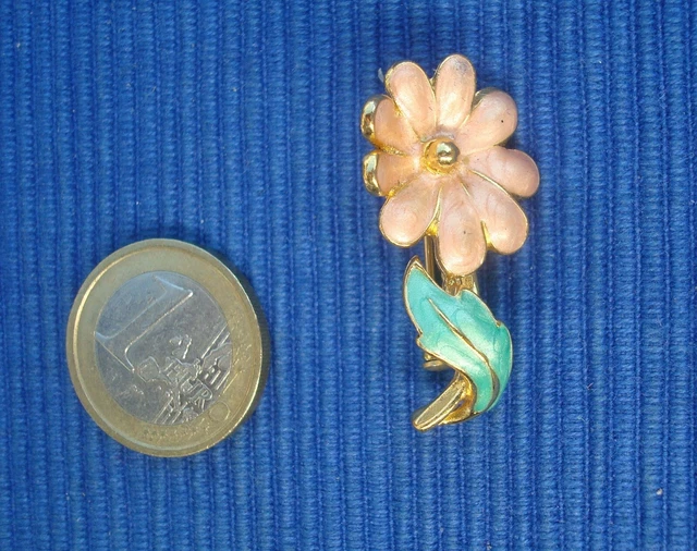 Grande broche Art Déco, fleur d'iris et volutes, filigrane