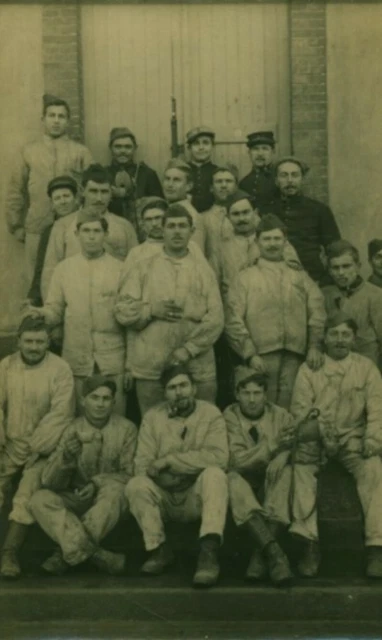 92nd Battery War 14/18 Antique Hairy Soldiers Photo Card