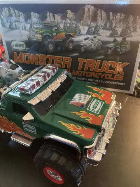 HESS 2007 Monster Truck with Motorcycles OPEN FOR PICTURES COLLECTABLE 3