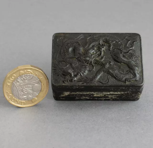 SMALL Vintage/Antique FIGHTING DRAGON Trinket BOX Chinese/Japanese