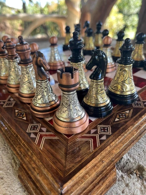 Set classico di scacchi in metallo per adulti in rame antico, pezzi fatti a mano e marmo design scacchiera in legno King 2,75