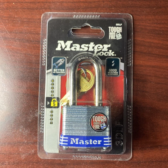 Master Lock Keyed Padlock  (3DLF)  CZ72