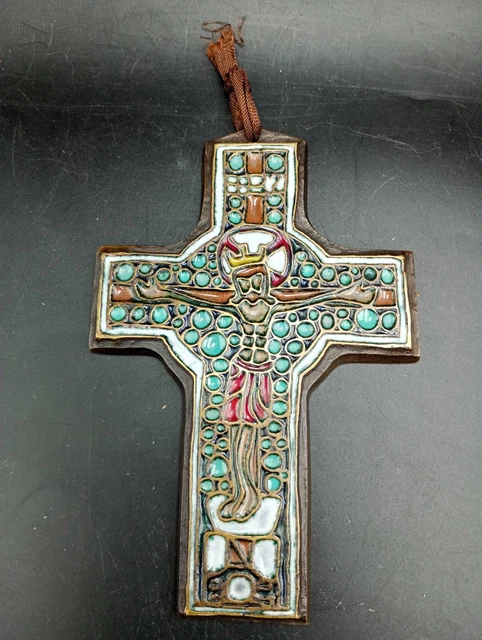 Crucifix En Bronze Et émaux – Art Religieux Haute-Savoie Vers 1960, Signé Elie Pellegrin, Occasion