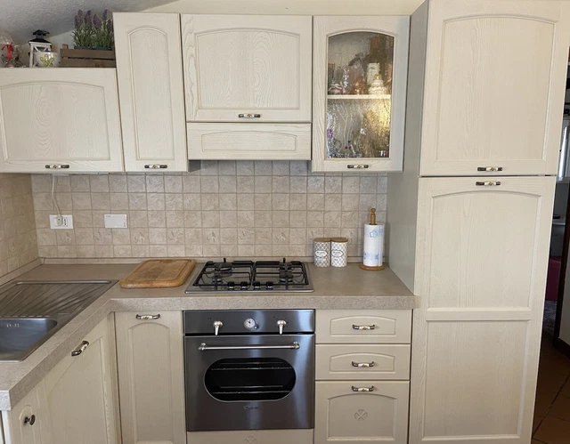 Cucina mod.Carmen COME NUOVA!!!completa di elettrodomestici