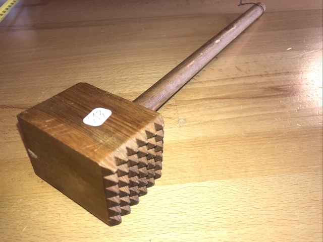 N°613 outillage outils anciens OLD TOOL HAMMER Outil ancien marteau en bois