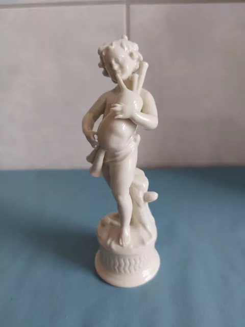 Porzellanfigur-~Putte mit Dudelsack-~Capo di Monte or CapoDiMonte?-~Italy-~