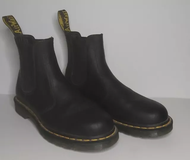 DR. MARTENS 2976 Black Smooth Chelsea Boots Size UK 6/EU 39/US 7 M/  Barely Worn