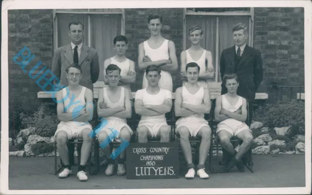 Lewes 8 Cross Country champions 1950 Lutyens Sports Group Photo  5 x 3 inches