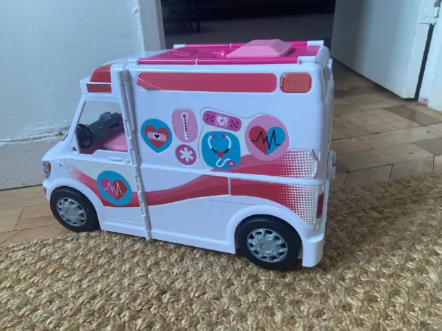 BARBIE FRM19 CARE Clinic Ambulance Lights Sounds Fold Away Vehicle