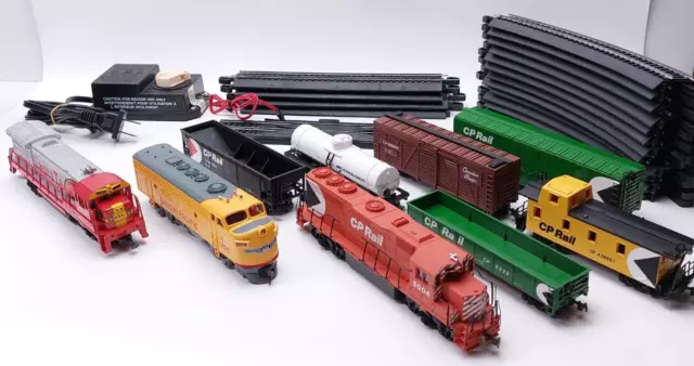 Bachmann HO Scale Electric Train Set CP Rail 5004 Union Pacific Santa Fe lot