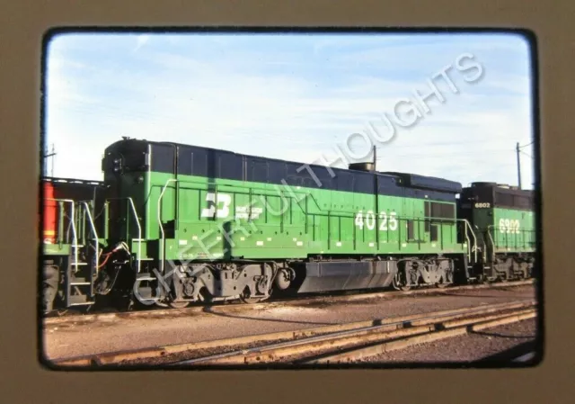 Original '82 Kodachrome Slide BN Burlington Northern 4025 B30-7A Pueblo    28S47