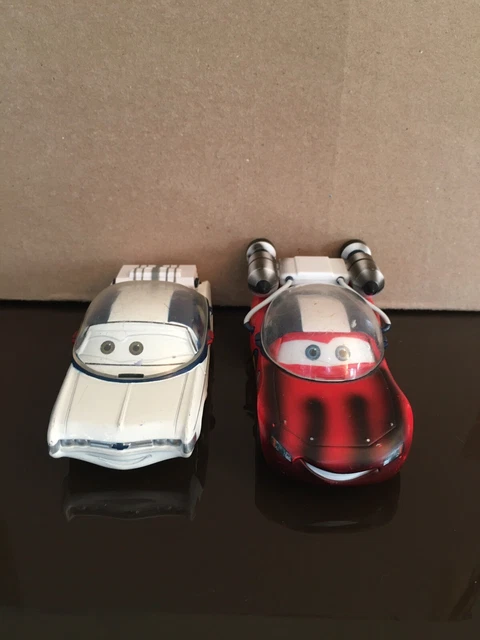 Voiture cars disney pixar Rare - Occasion - Lot de 2