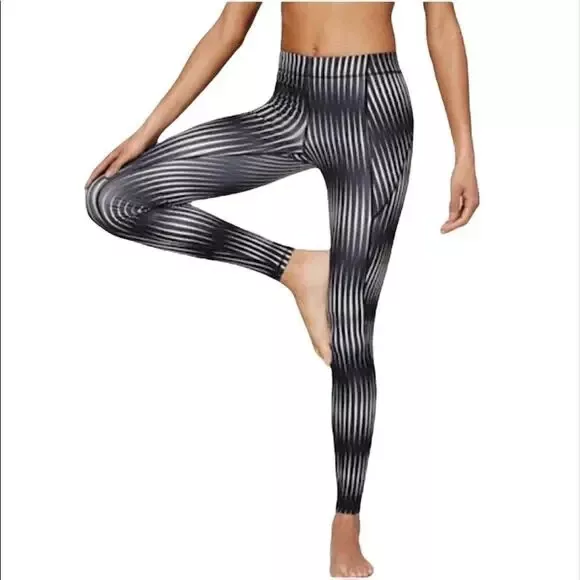 Ivy Park Womens Kaleidoscope Full Length Leggings M Black White Mid Rise Jersey