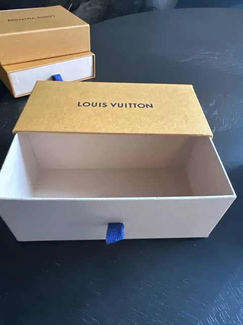 NEW LOUIS VUITTON SUNGLASSES CASE + DUSTCOVER + OUTER BOX, 6.5” x 3” x 2.4”