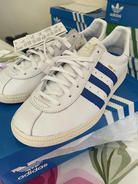 adidas gazelle silver green womens Adidas Women's Gazelle Blue
