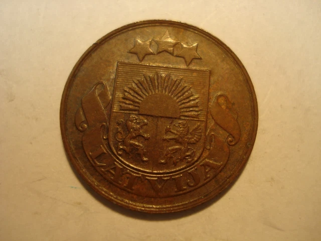 Latvia  2  Santims   1922