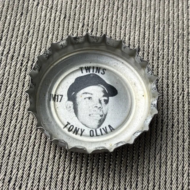 1960's TONY OLIVA Minnesota Twins Coke baseball bottle cap #M17 Coke