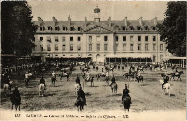 CPA MILITAIRE Saumur-Carroussel Militaire-Reprise des Officiers (316642)