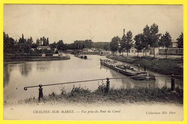 cpa 51 - CHÂLONS sur MARNE Vue prise du PONT du CANAL Convoi Péniches Batellerie