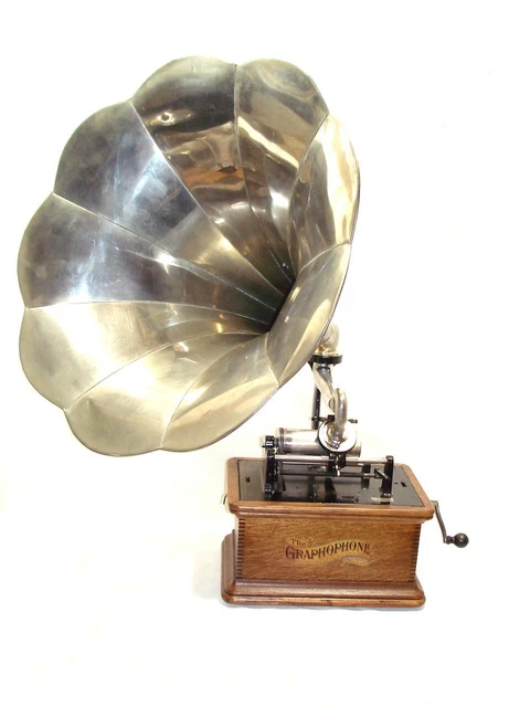 Columbia BKT Phonograph - 2 & 4 Minute Columbia BKT Phonograph - 2 & 4 Minute