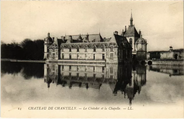 CPA Chantilly - Chateau de Chantilly - Le Chatelet et la Chapelle (1032146)