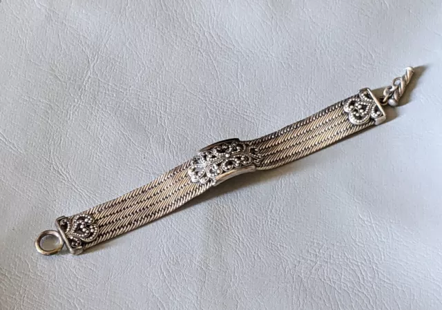 Signed Lois Hill Bali Indonesia Sterling Unique Weave Toggle Bracelet 7" 47 gram Signed Lois Hill Bali Indonesia Sterling Unique Weave Toggle Bracelet 7" 47 gram