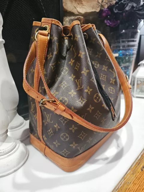 Louis Vuitton Large Noe Gm Tote 3