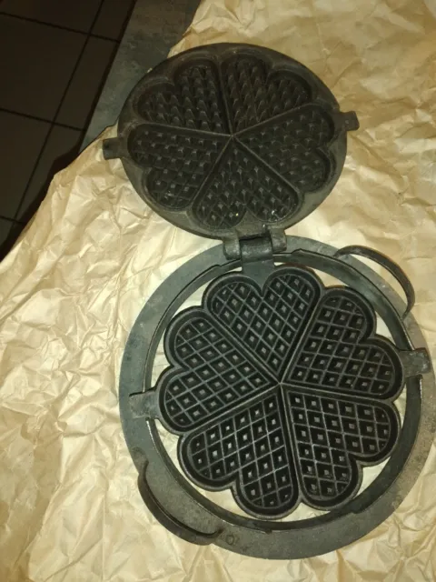 Waffeleisen Gusseisen alt