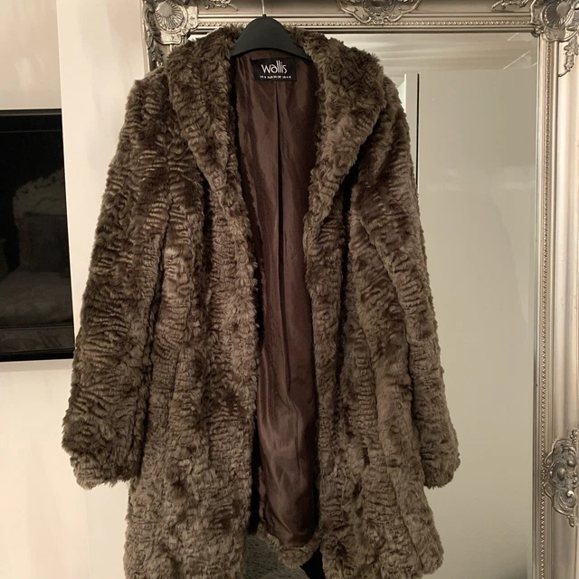 Wallis charcoal sales faux fur coat