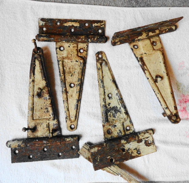4 Vintage T-Strap Hinges Rusty 9.25 x 7 Barn Door Gate