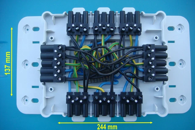 LEGRAND 92237,Boite Dérivation Distribution Raccordement,Tri ou Mono,,7 Circuits