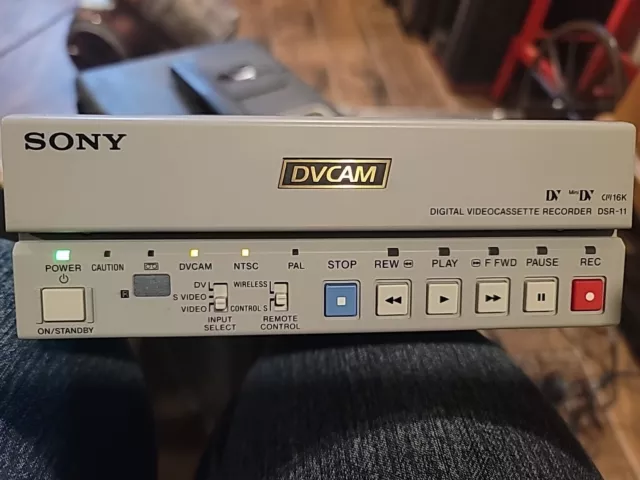 Sony DSR-11 DSR11 NTSC PAL DVCAM MiniDV Mini DV Player Recorder PRO VCR Deck EX