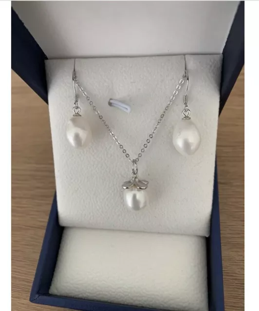 925 Sterling Silver Real Freshwater Pearl Earrings & Pendant Necklace Set- 8-9mm