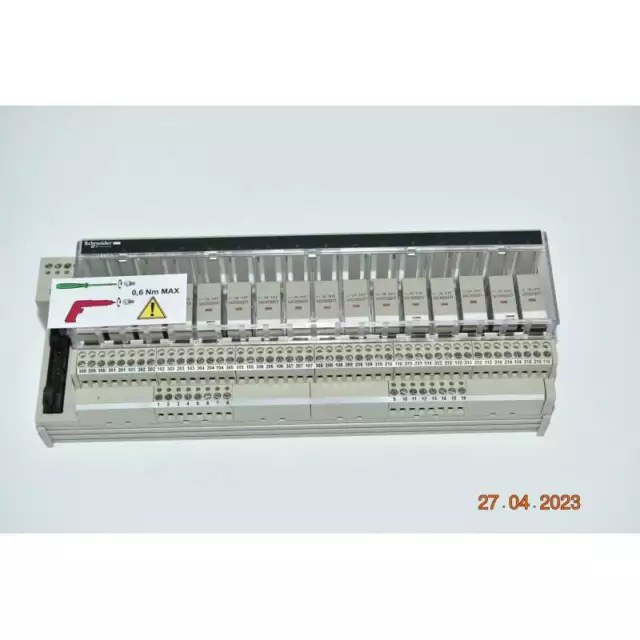 Modicon ABE7 R16T332 Base pour Relais Plug-In 16 Canaux 3