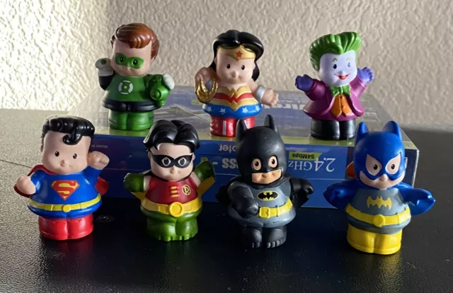 Fisher Price Little People 2011 DC COMICS Super Heroes Halloween Kids Lot of 7