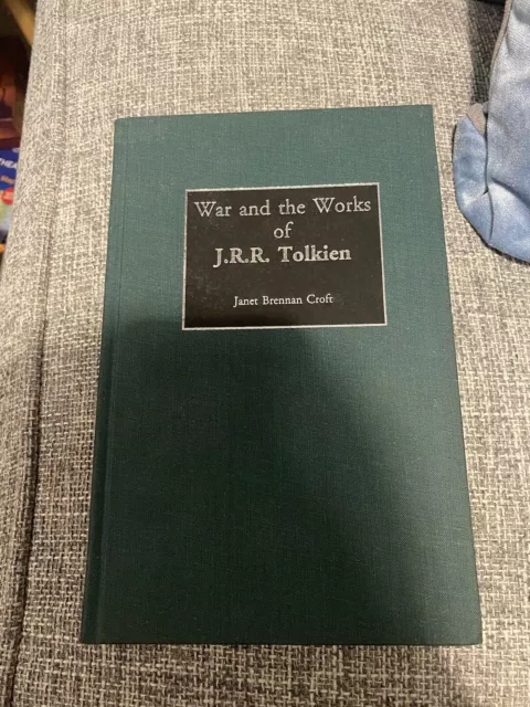 War And The Works Of J.R.R Tolkien By Janet Brennan Croft- Rare- Education/Study