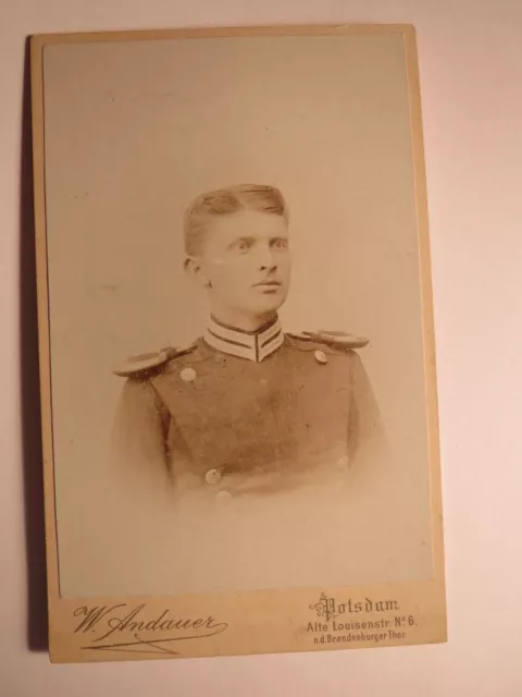 Potsdam -  Soldat in Uniform mit Epauletten - Offizier - Portrait / CDV