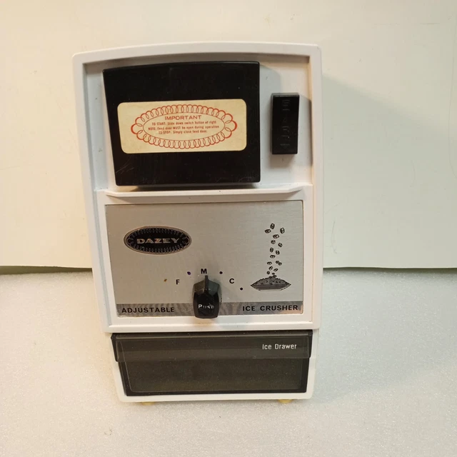 VINTAGE WHITE DAZEY Electric Adjustable Ice Crusher Model 1400 80 watts
