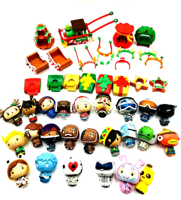 Lot 45 Disney Tsum Tsum Figures & Accessories Christmas