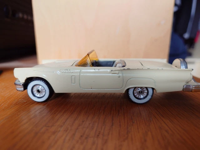 MINICHAMPS 1:43 1955 FORD THUNDERBIRD 100 YEARS NEW IN BOX A