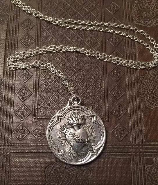 Sacred Heart Pendant Necklace on 18 inch chain double sided 