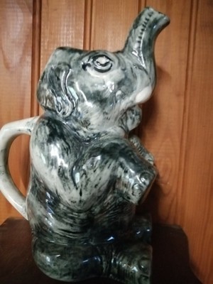 tres beau elephant barbotine CK 
