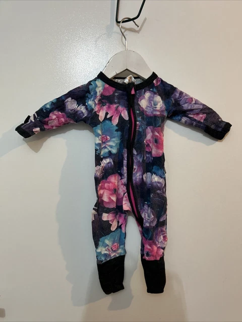 BONDS ZIP WONDERSUIT GYPSET BLOOMS SZ 000 from 2017 (d79