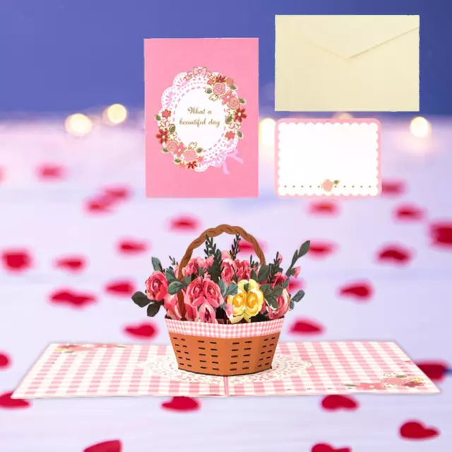 Carte -up pour la fête des mères, panier de roses pour la Saint-Valentin,