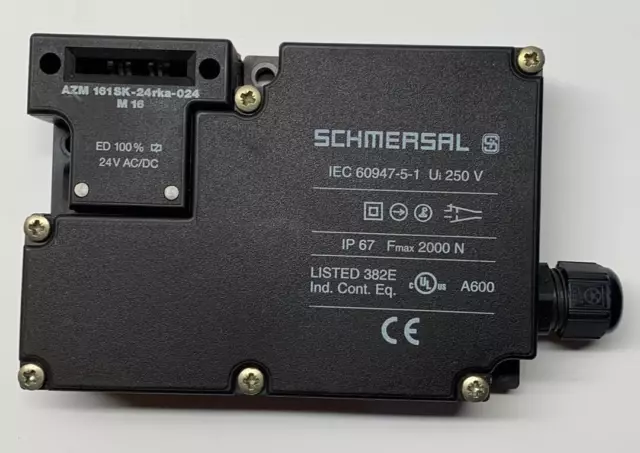 SCHMERSAL AZM 161SK-24RKA-024 -USED- ; Interlock, Sicherheitszuhalter M16 24V