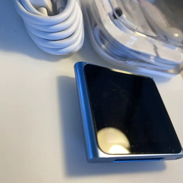 Apple iPod nano 6ta Generación Azul (16 GB) NUEVO.  Batería nueva 3